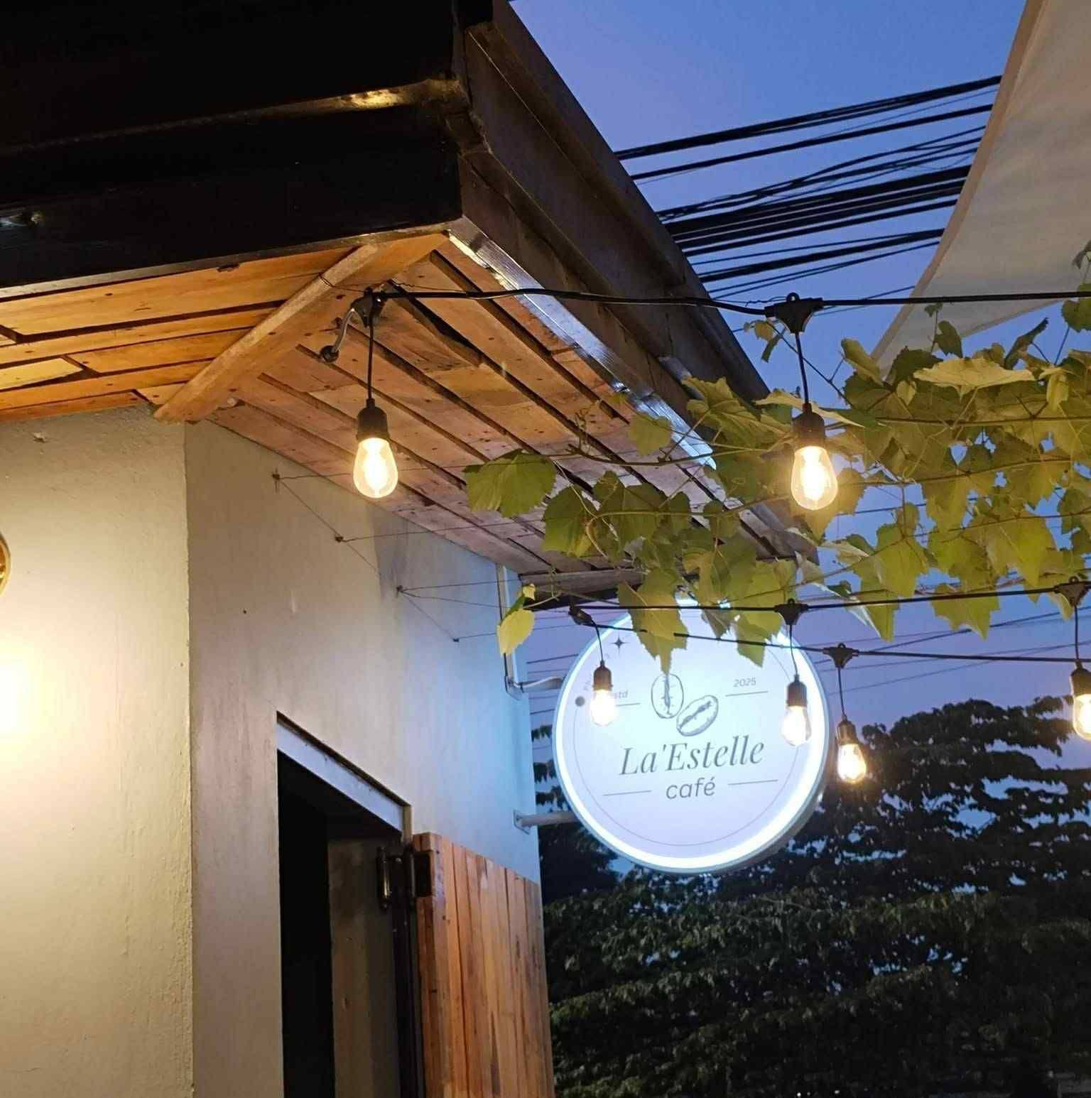 La'Estelle Cafe